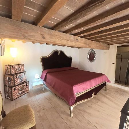 L'Ora Delle Streghe B&B Centralissimo Livourne Extérieur photo