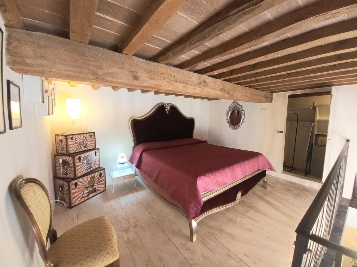 L'Ora Delle Streghe B&B Centralissimo Livourne Extérieur photo