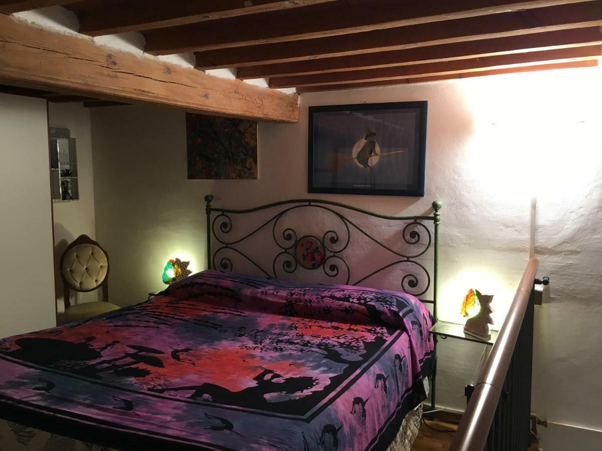L'Ora Delle Streghe B&B Centralissimo Livourne Extérieur photo
